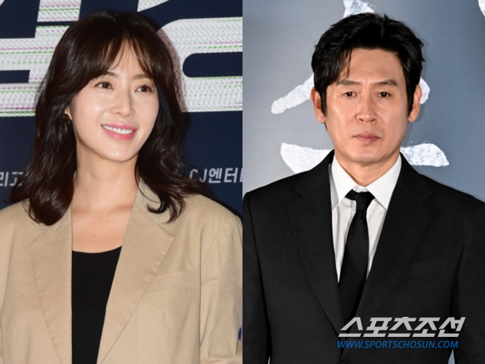 송윤아 부친상·설경구 장인상…"슬픔 속 장례 준비 중"
