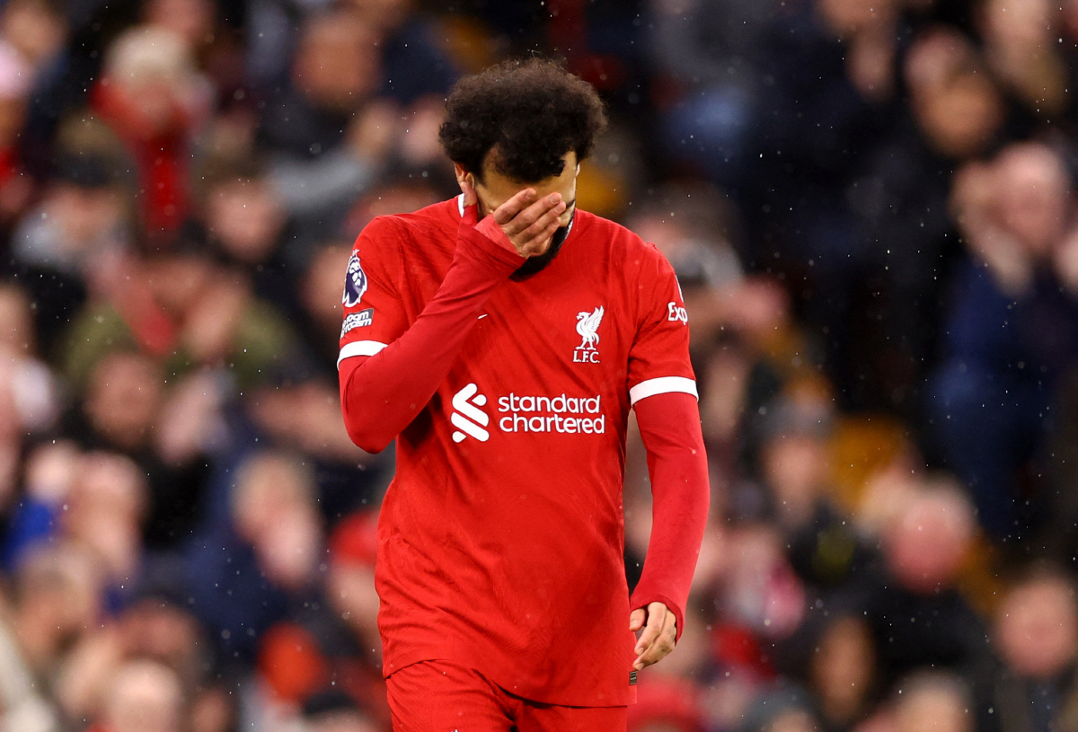 EPL 킹 칭호 뺏어라..."사우디로 살라 팔아버려" 분노의 물결