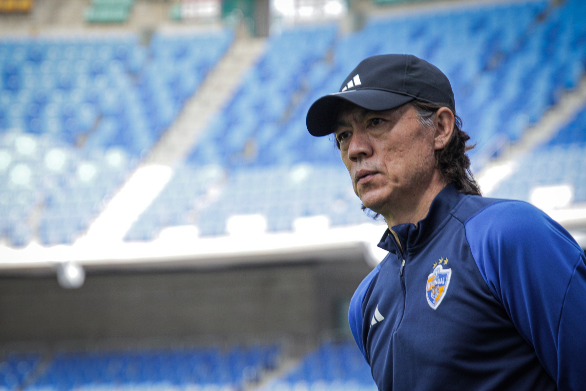 '결전의 날' ACL 4강 첫 판은 무조건 이겨야 하는 울산, 홍명보 감…
