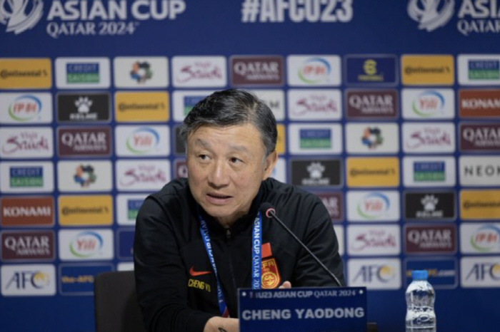 '일본 축구 시대는 끝났다' 中 충격 발언, 日 부글부글 '어떤 결과 나…