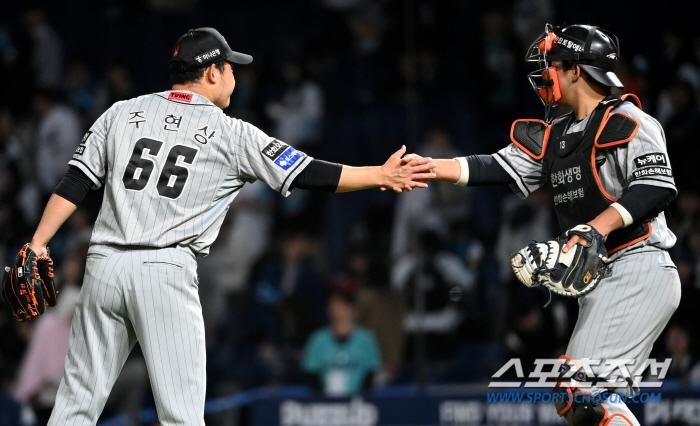 "위기를 막아줬다" KBO 역대급 '불운 투수'였는데…5G 만에 귀한 승…