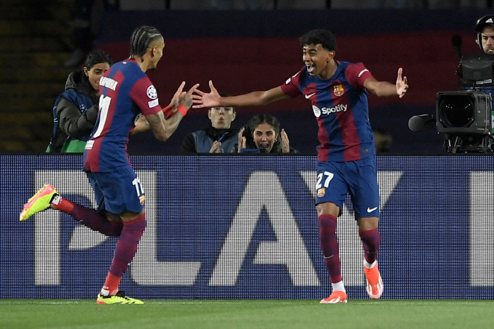 '음바페 폭발' PSG, 바르셀로나에 4-1 대역전 드라마...3년 만에…
