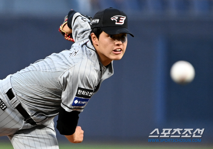 "야구 인생 처음으로…" RYU가 직접 전수했다, '신인왕'도 '괴물' …