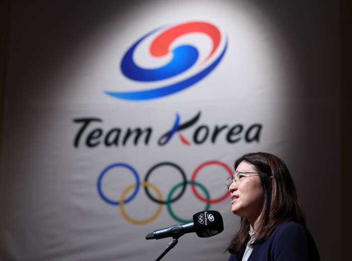 "초심 그대로,파리서 후회없는 경기하길" '올림픽 레전드'장미란 차관의 …