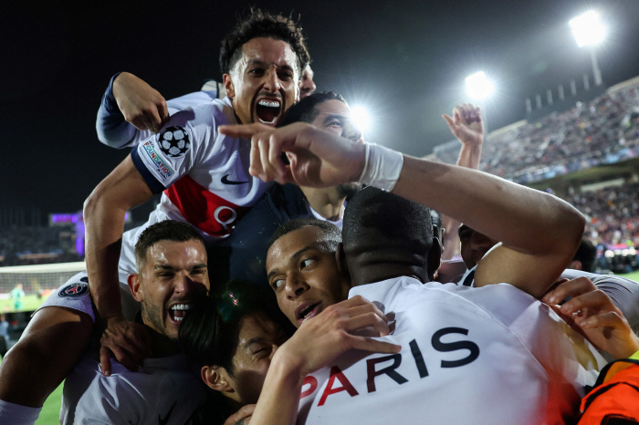 "아니요, 아니요" 음바페 PSG 잔류 가능성 일축...이강인 옆에 계속…