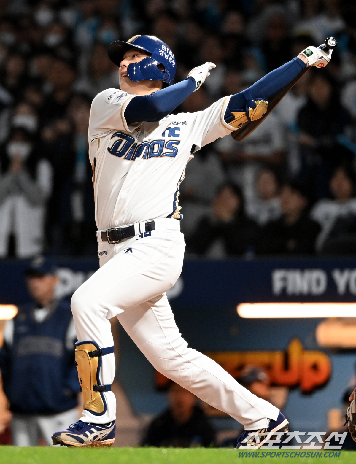 류현진, 4213일 만에 KBO 홈런 맞았다…NC 김성욱 역전 스리런 폭…