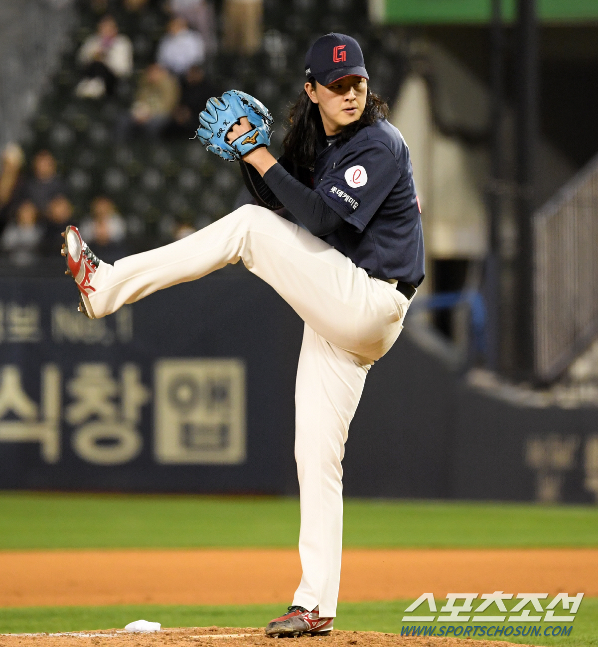 '패패패패 패패패패' 9회 2사후 동점 만들었는데... 김원중이 불질렀다…