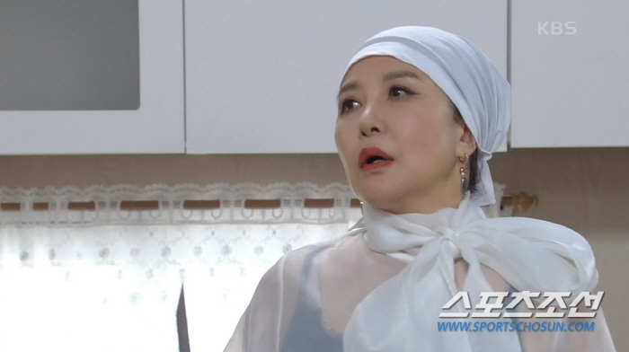 [종합]죽은 오수향, 점 하나 찍고 살아왔나? 갑작스런 쌍둥이 등장에 '…