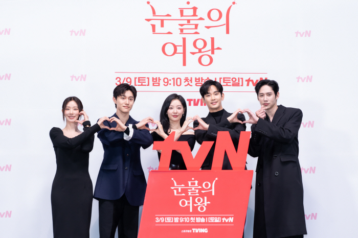 '눈물의 여왕'이 이룩한 '이례적 성과'..주간 화제성 점유율 75% 압…