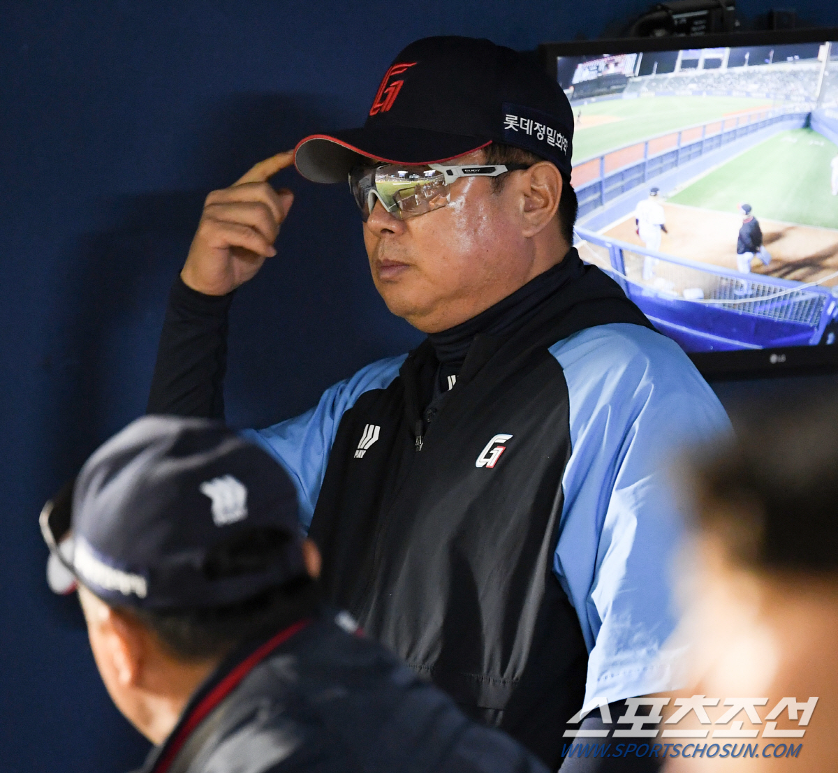 "팀이 워낙 급하니까…" '8연패+끝내기' 충격→한동희 조기합류? 고민에…