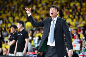 [KBL 현장인터뷰] 송영진 KT 감독, 