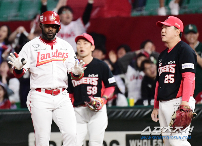 '박찬호 악송구→에레디아 행운의 결승타' SSG, 1위 KIA 잡고 위닝…