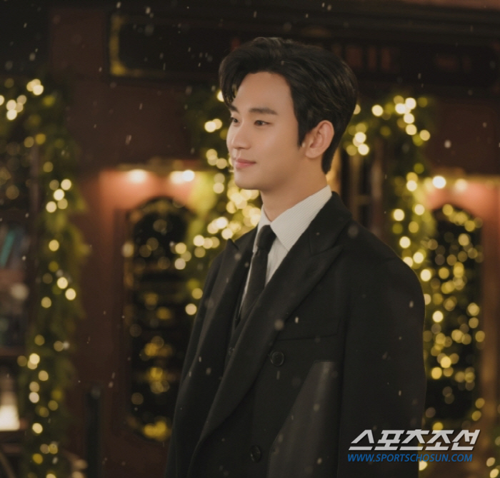 [SC이슈]'김수현♥김지원', 해피엔딩 가나요? '봉숭아 꽃물→미리 크리…
