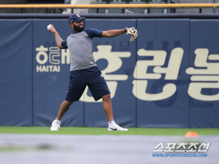 '정상 개최 or 더블헤더?' 비 오는 잠실구장, 현재 상태는...[잠실…