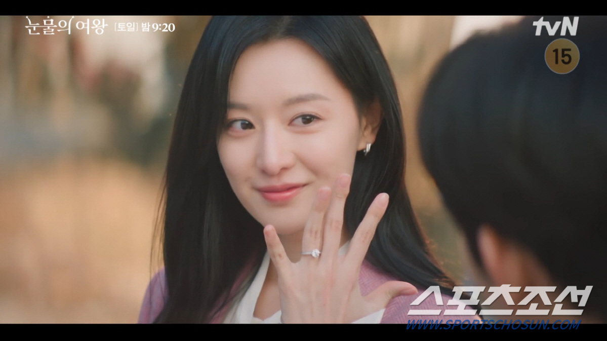 [종합]"이혼 취소 요청 받아들일게". 김지원, 김수현 '프러포즈 반지'…