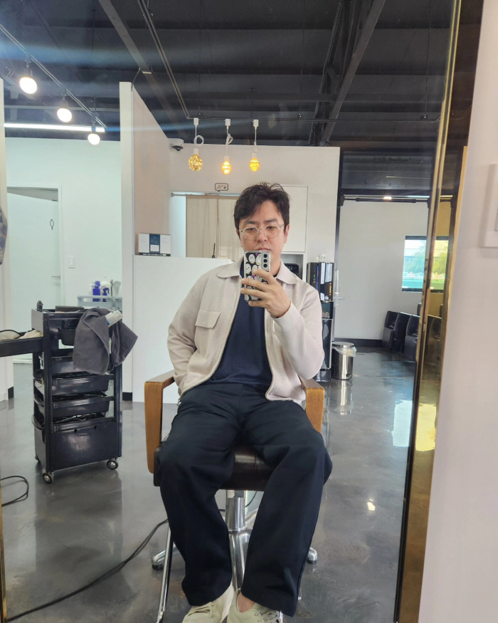 '박지윤과 이혼' 최동석 "미용실 옆자리 女손님 예뻐서 말 걸어봤는데..…