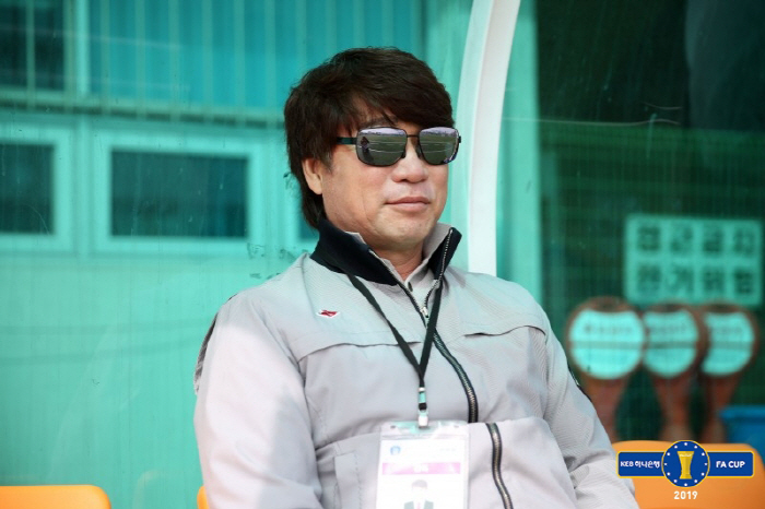 [단독]'최원권 자진 사퇴' 대구, 후임에 '베테랑' 박창현 홍익대 감독