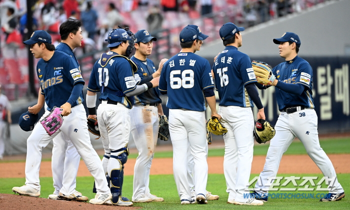 삼성 8위→2위, 한화 1위→10위…예측을 포기합니다. 올해 5강 싸움 …