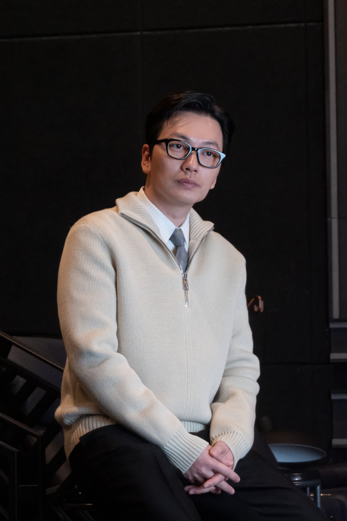 [인터뷰③] 이동휘 "학벌주의 아니지만…강동원 보고 공부 잘하는 사람에 …