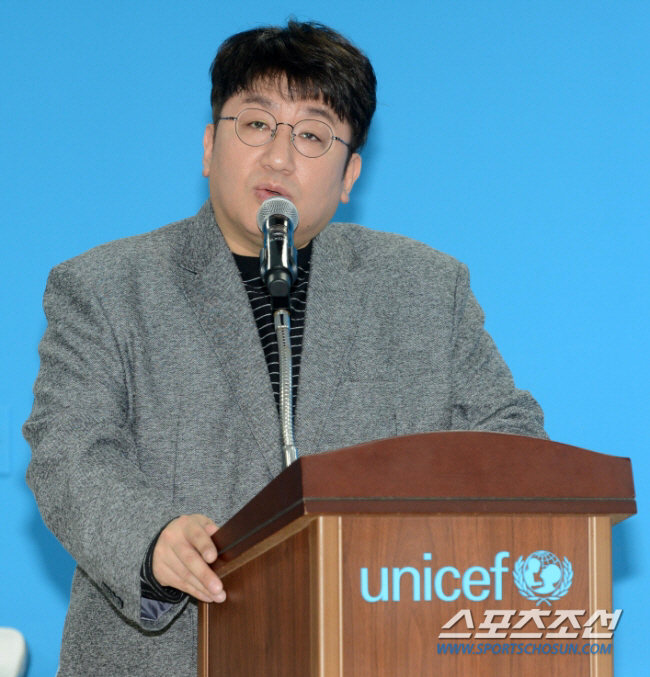방시혁 의장-민희진 대표, 갈등? 하이브, 22일 뉴진스 소속사 어도어 감사권 전격 발동