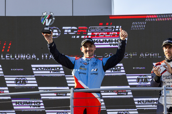 현대차 더 뉴 아반떼 N TCR, '2024 TCR 월드투어' 개막전 우…