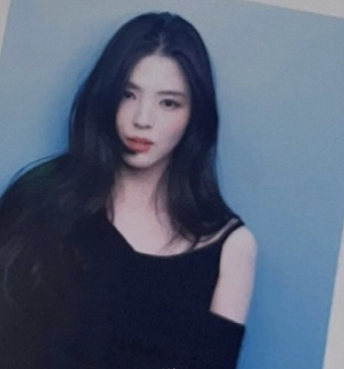 "생각 고치려 노력" 한소희, 이번엔 '학폭 부인' 전종서와 의미심장 투…