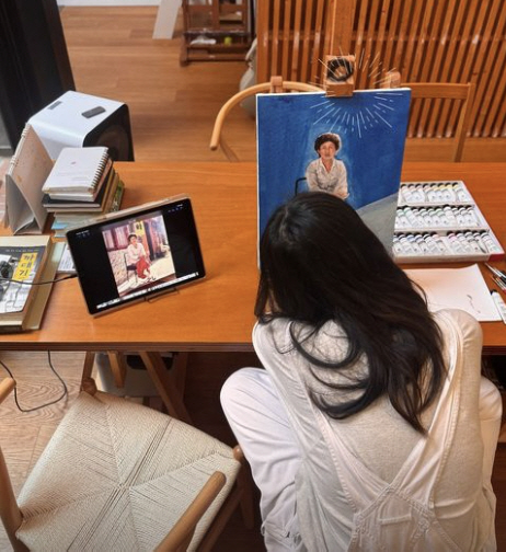 이효리, 이번엔 화가로 변신? 미완성작 살짝 공개한 '의외의 그림 실력'