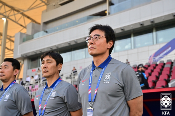 '정상빈-홍윤상-홍시후 스리톱' 황선홍호, 조 1위 걸린 한-일전 승부수…