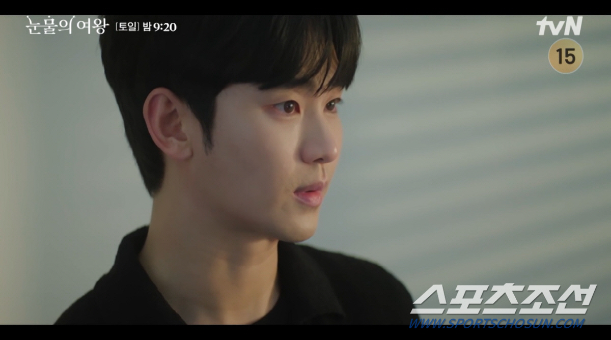 [이정혁의 수다톡톡]"독일이 달나라도 아니고…". 김수현·김지원 '얼굴 …
