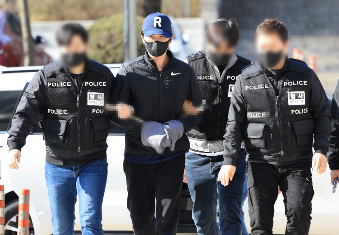 거절할 수 없었던 선배 오재원의 협박…어긋난 카리스마, '자진 신고' 8…