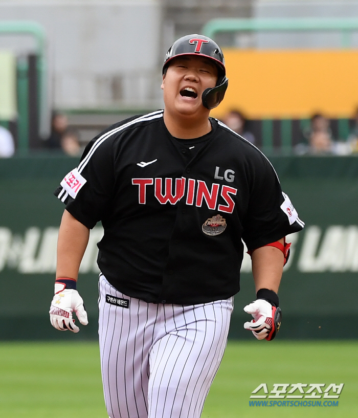 염갈량은 좌투수에만 선발이랬는데... 타율 0.545, OPS 1.492…