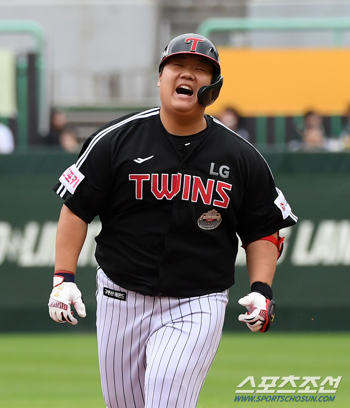 염갈량은 좌투수에만 선발이랬는데... 타율 0.545, OPS 1.492…