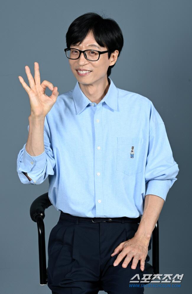 [SC초점] 지상파 복귀 신호탄 쏘는 유재석…tvN '아파트 404' 부…