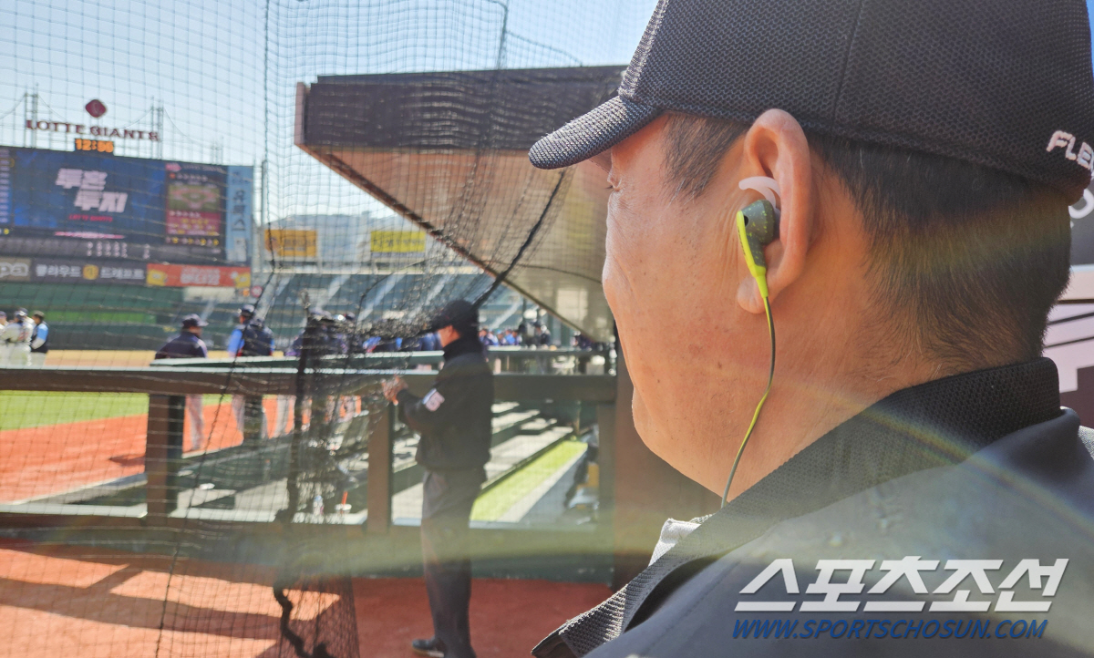 "수신기 지급, ABS 요원 적극 개입" 초유의 심판해고 그 이후…, K…