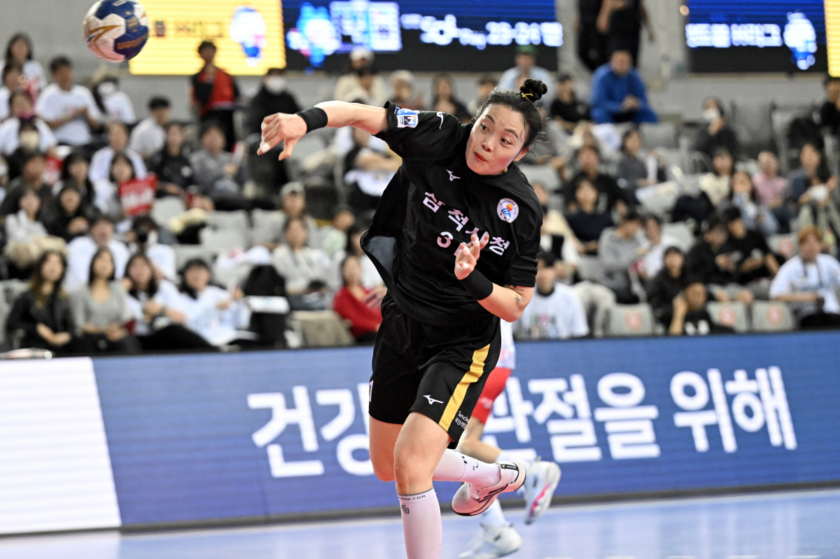 '김보은 9골→강심장 김온아' 4위 삼척시청, 승부 던지기 끝 3위 서울…
