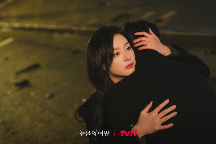 "김수현 눈물=명장면"...'눈물의 여왕' 섬세한 눈빛+눈물로 높인 몰입…