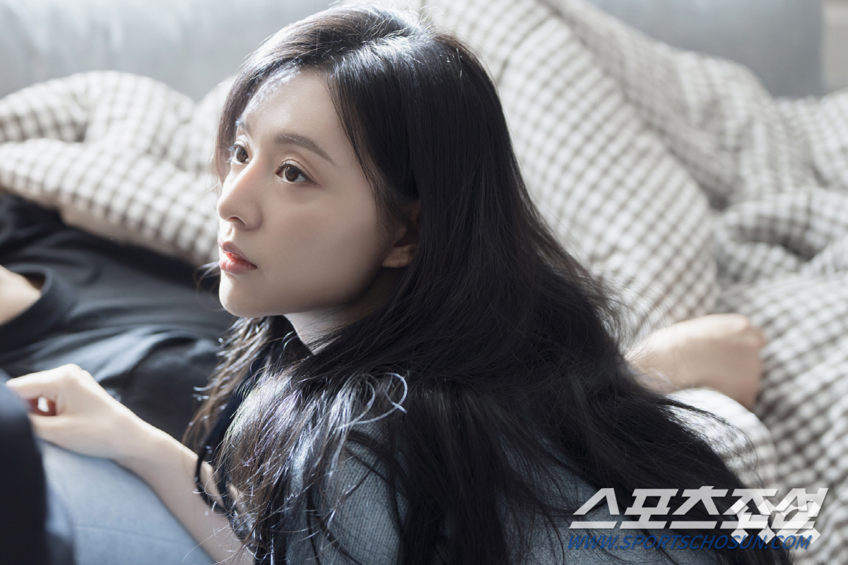 [SC이슈]'눈물의 여왕' 김지원, 사실은 '자연광의 여왕'! 성형 안한…