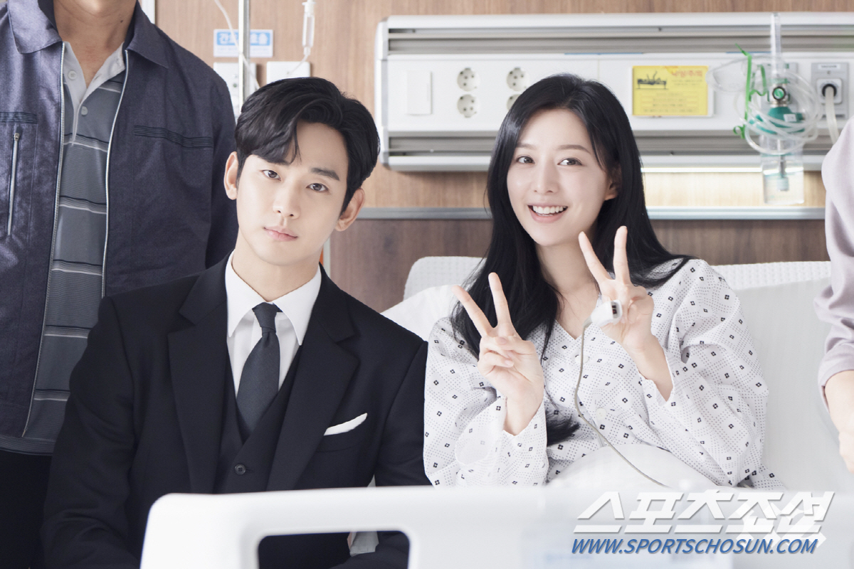 [SC이슈]'눈물의 여왕' 김지원, 사실은 '자연광의 여왕'! 성형 안한…