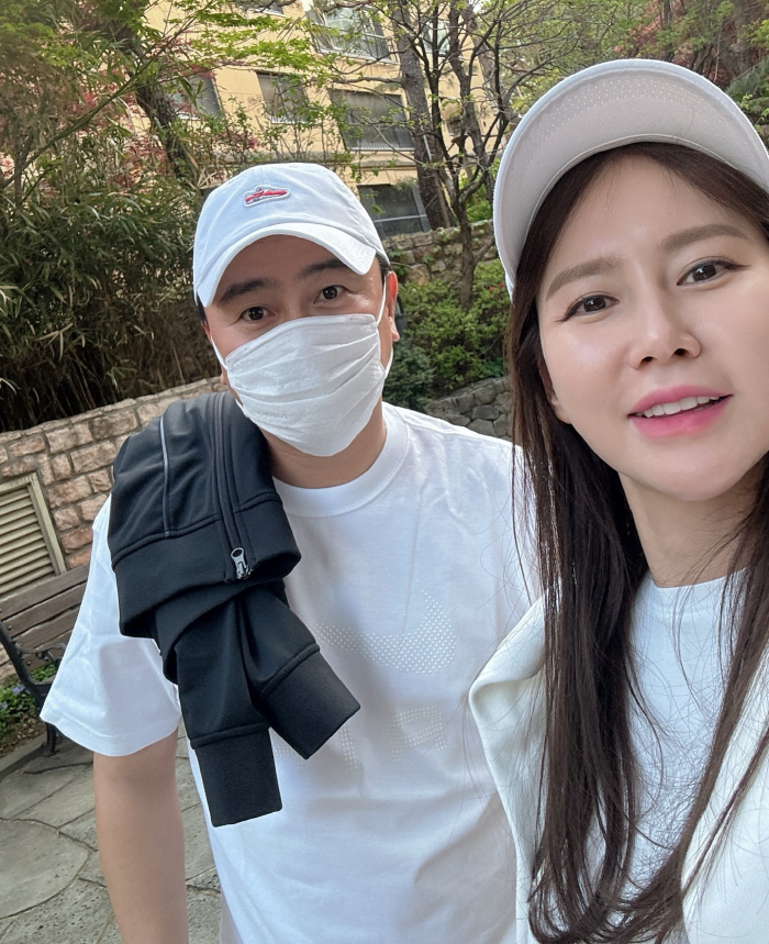 이혜원 "♥안느가 아침부터 눈물샘 건드림"..새벽 생일상에 '감동'