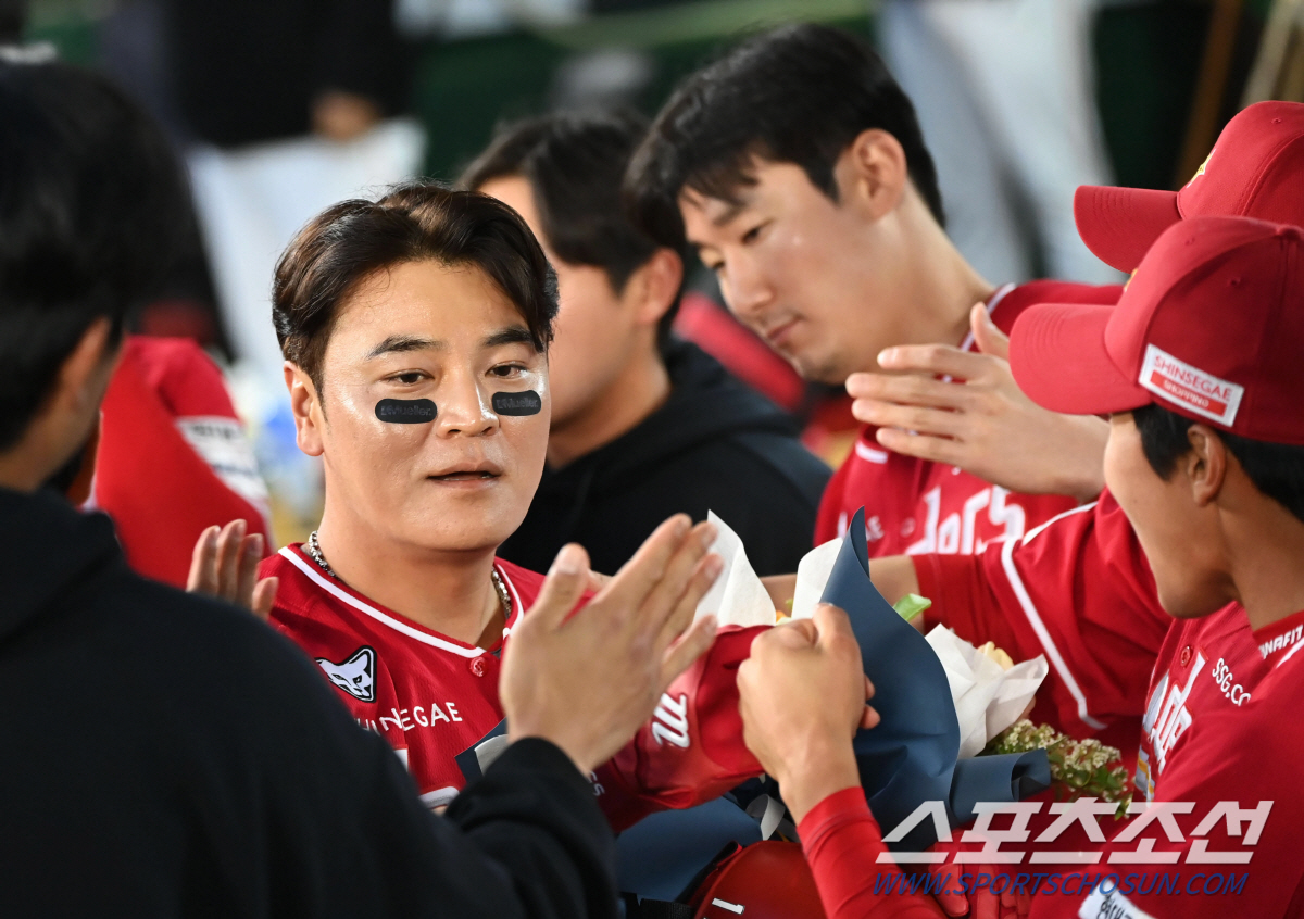 이숭용의 '촉' 하나는 일단 맞았다. 은퇴 앞둔 추신수, 한미통산 200…