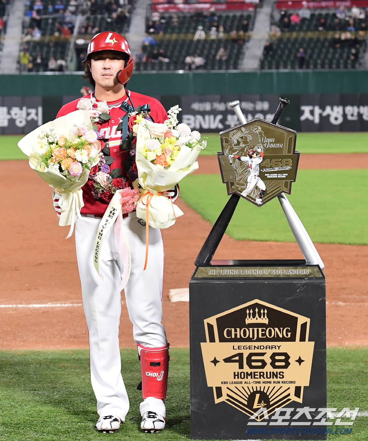"600홈런까지 가자!" 추신수+최정 향한 '숭감'의 헌사. "레전드와 …