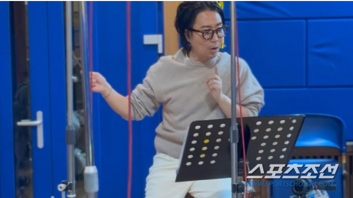 정재형, '히어로는 아닙니다만'으로 첫 음악감독 데뷔 "일년 넘게 매일 …