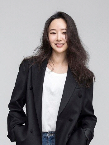 하이브 측 "민희진 어도어 대표, 무속인에게 경영코치 받고 이행"[공식]