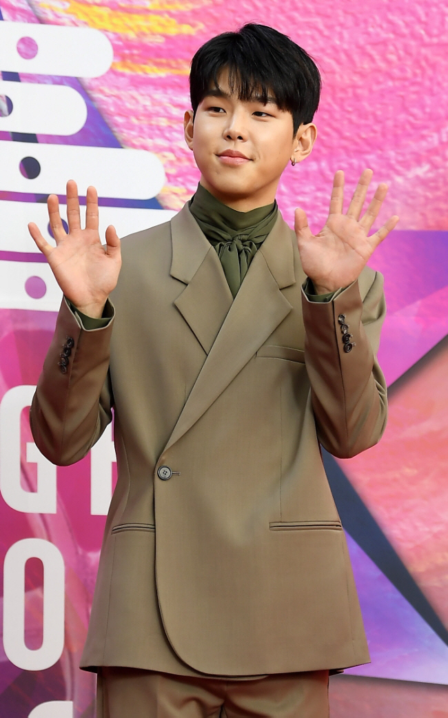 [전문]폴킴, 9년 만난 연인과 결혼…"예식은 생략"