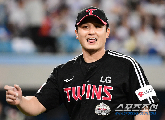 경기전 파트너가 아닌 전날 뛴 포수와 얘기한 선발투수의 숨은 뜻. LG …