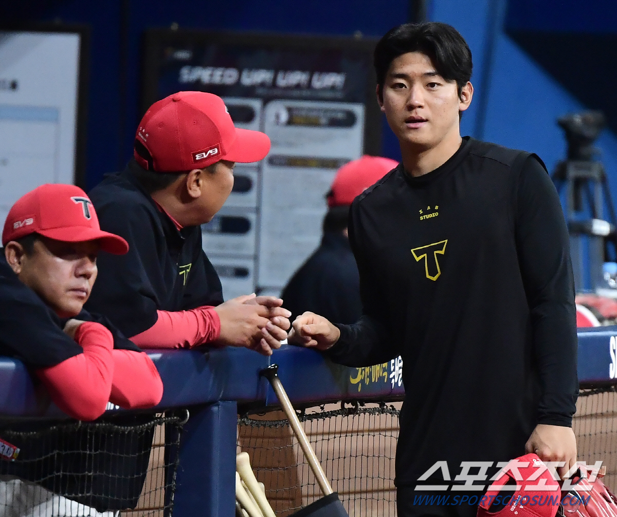 35세 김선빈 9회까지 뛰는데, 21세 김도영 휴식...틀을 깨는 초보 …
