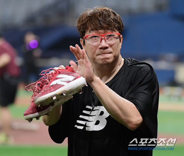 "내 목표는 KBO 최초 타이틀" 안주하지 않는 대투수, 이제 역사를 향…