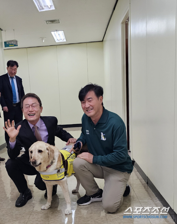 "함께 걷는 길,장애인에게 좋은건 비장애인에게 더 좋은것" 조희연 서울시…