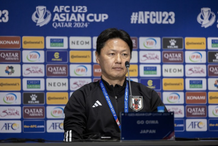 [U-23아시안컵]'1-2→4-2' 카타르GK '날아차기 퇴장' 10명과…