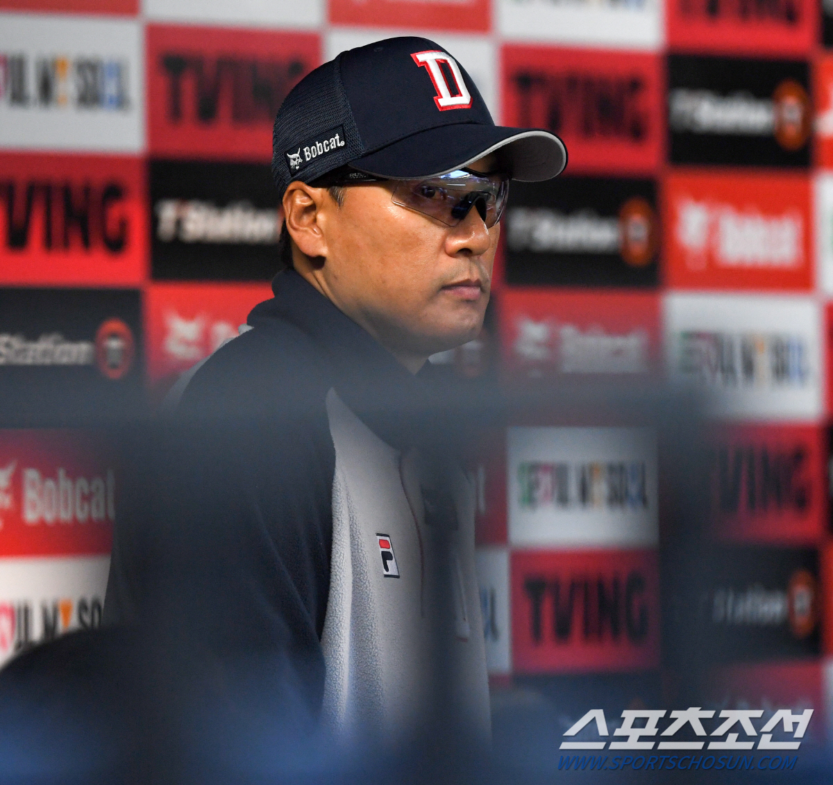 '시범경기 1위 신기루였나' 1-2선발 부상 이탈, 7위팀에 악재가 끊이…